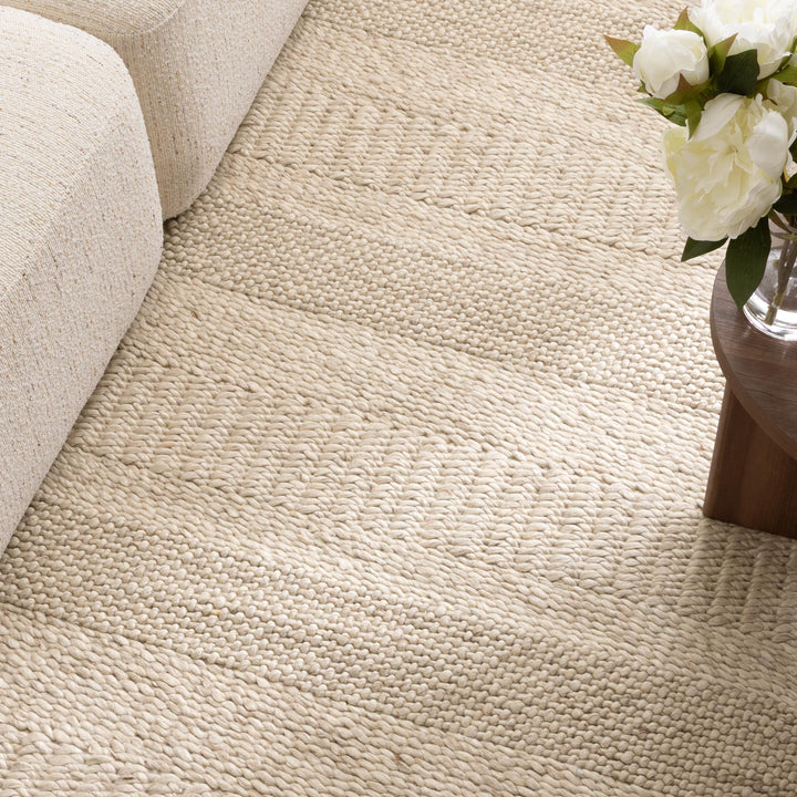 Privilege 002 Wool Rug Beige