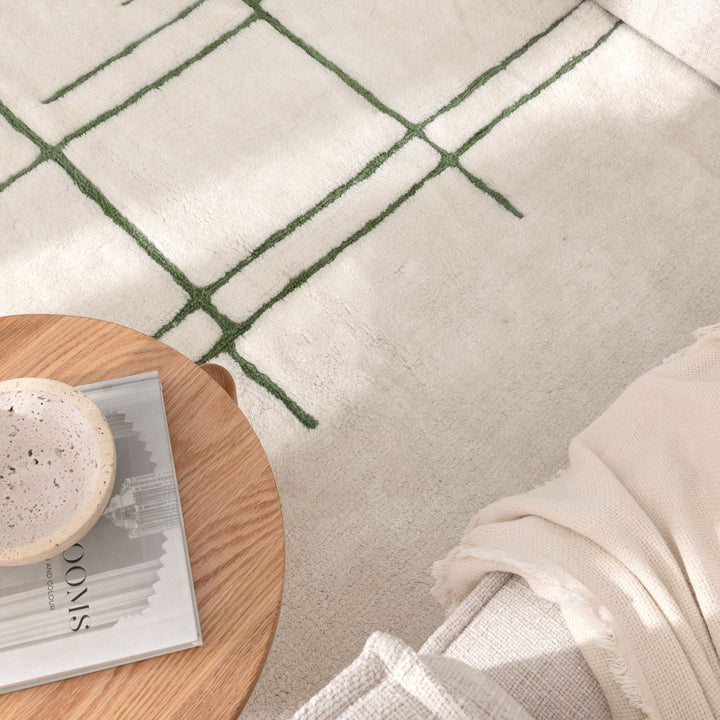 Highlands Abstract Olive Lines Washable Wool Rug - New Arrival