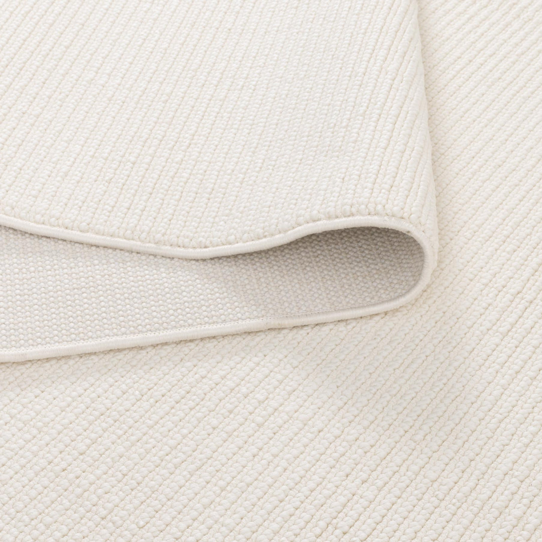 Berno Ivory Loop Rug - B001 - New Arrival