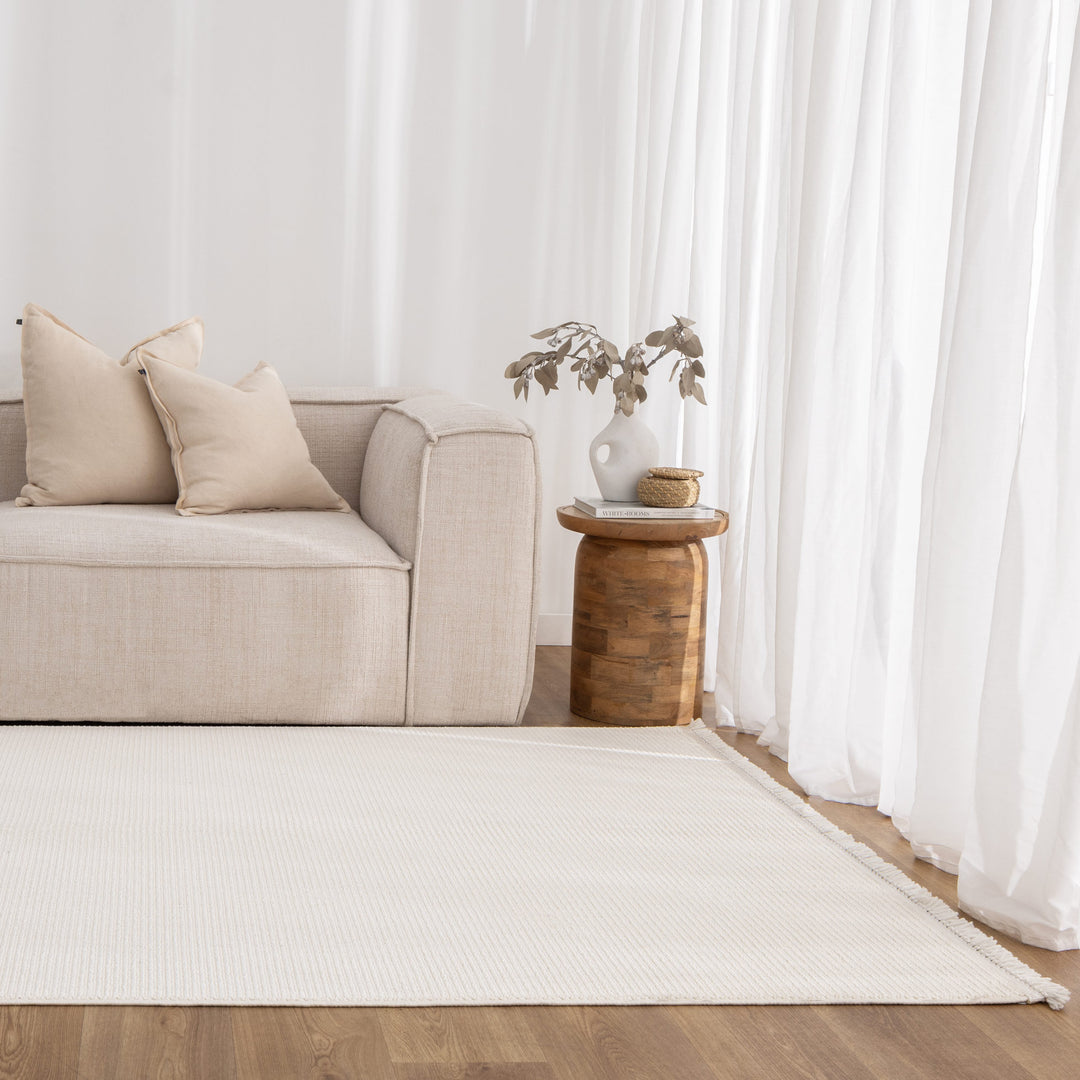 Berno Ivory Loop Rug - B001 - New Arrival