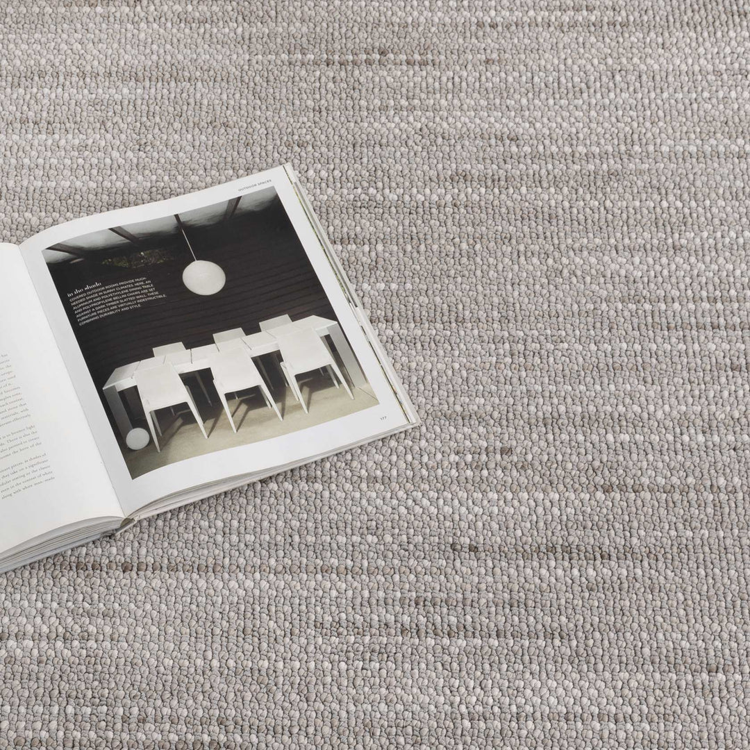 Berno Silver Loop Rug - B004 - New Arrival