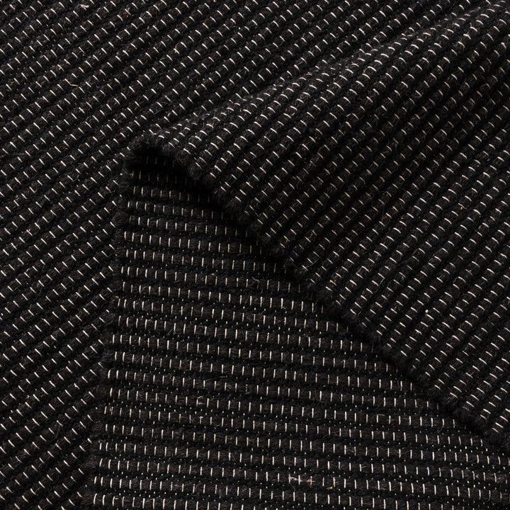 NATURA BLACK WOOL RUG