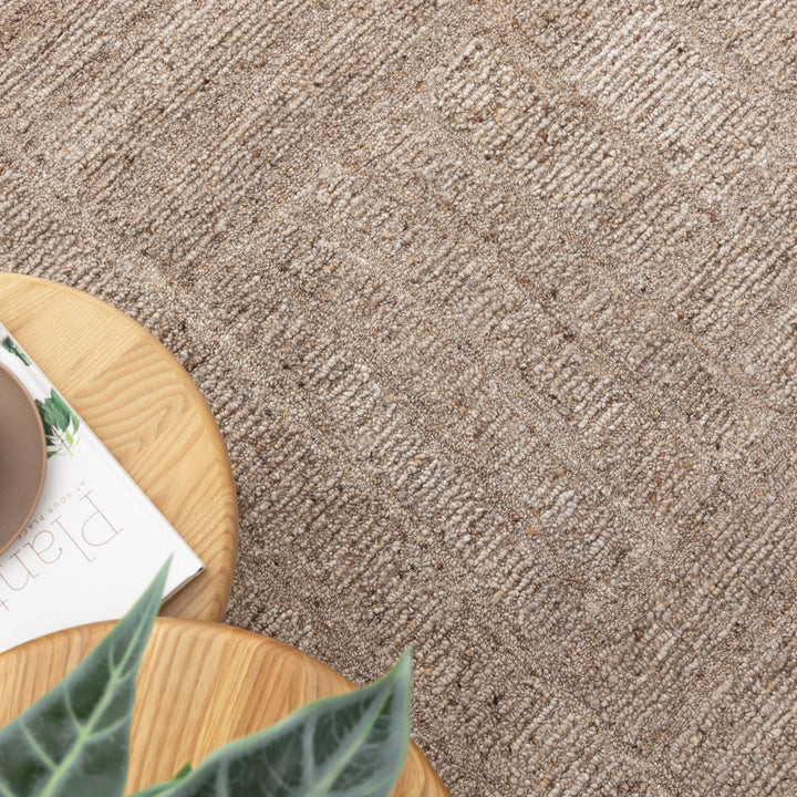 Seren Cocoa Modern Wool Rug - New Arrival