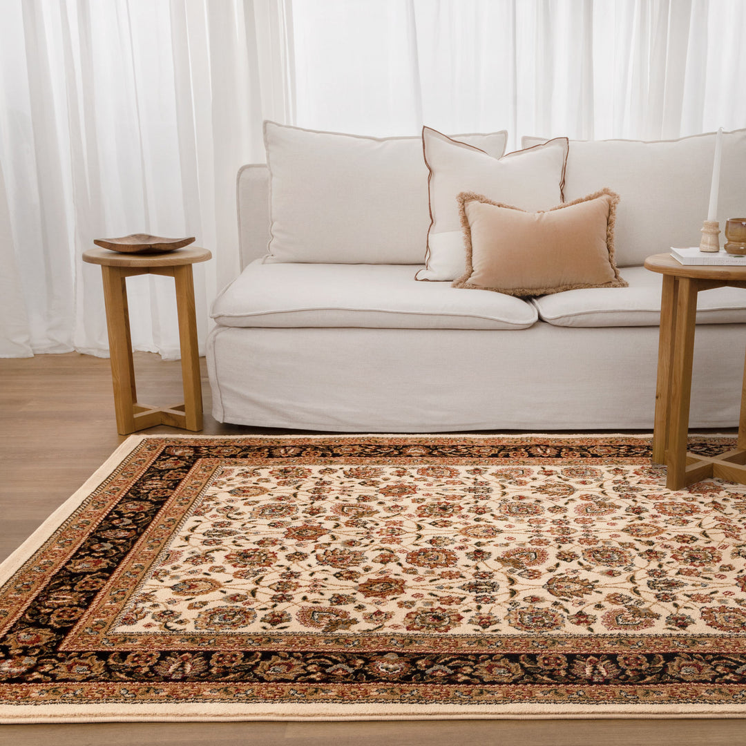 Heriz H009 Cream