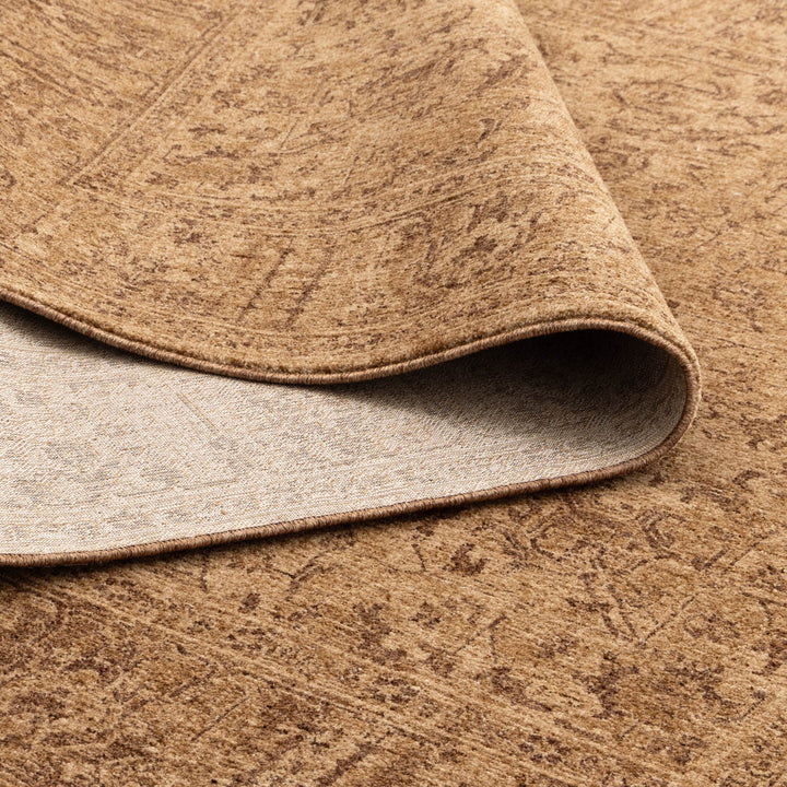 Heritage Distressed Border Mustard Runner- H105: (Different Tassel)