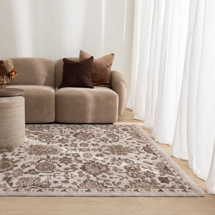 Horizon Ivory Brown Traditional Rug H107 - New Arrival