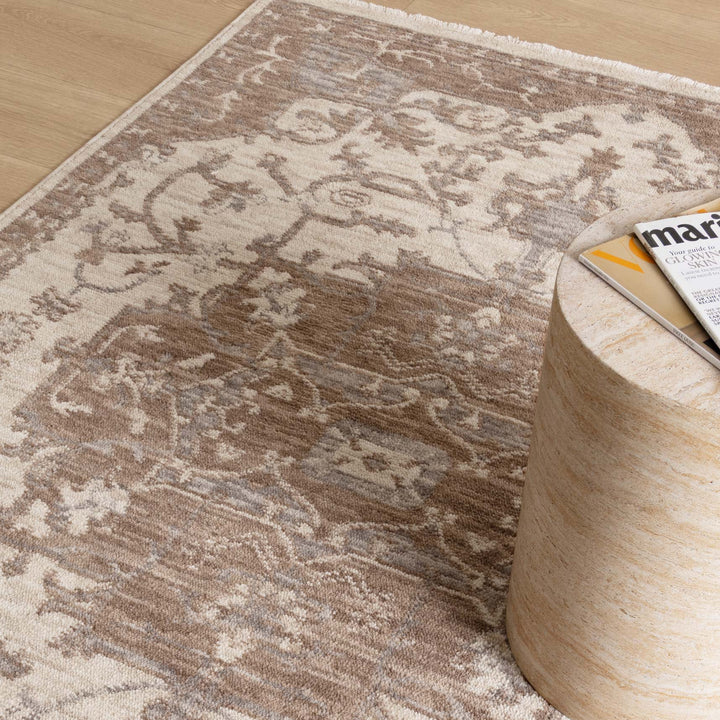 Horizon Ivory Beige Medallion Rug H114 - New Arrival