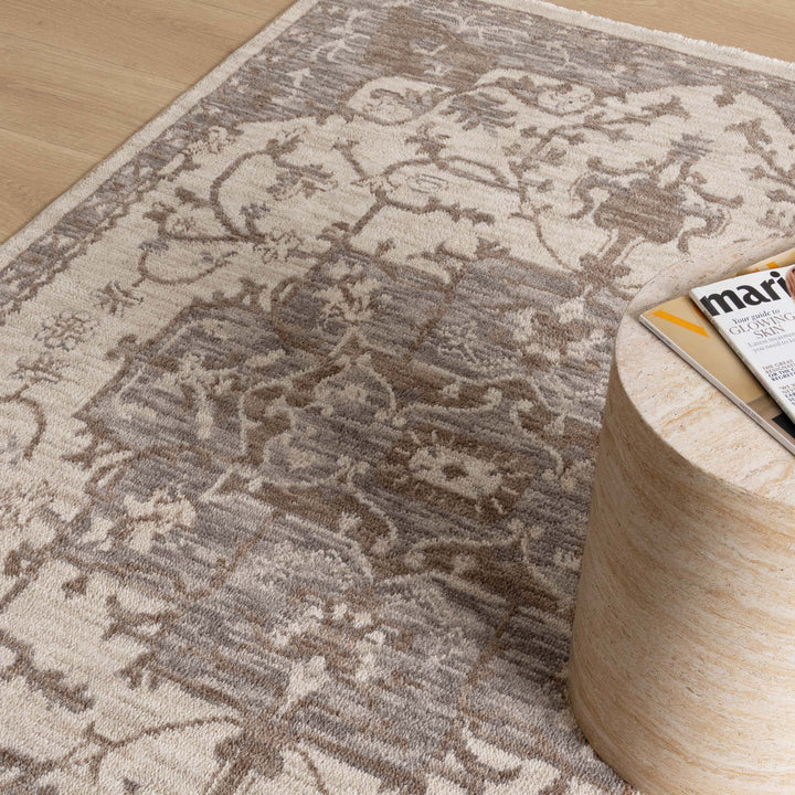 Horizon Ivory Medallion Rug H115 - New Arrival