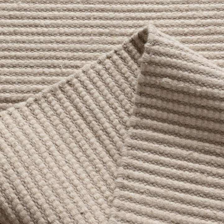 NATURA IVORY WOOL RUG