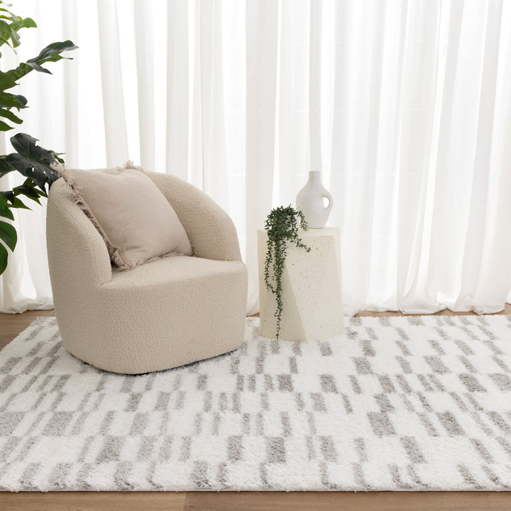 Madrid Lines Grey Shaggy Rug - MADRID04