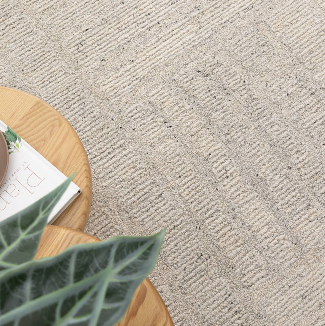 Seren Silver Modern Wool Rug - New Arrival