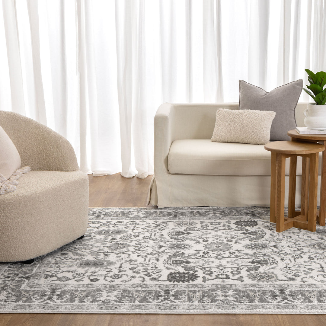 Sierra Oriental Border Grey Rug - New Arrival