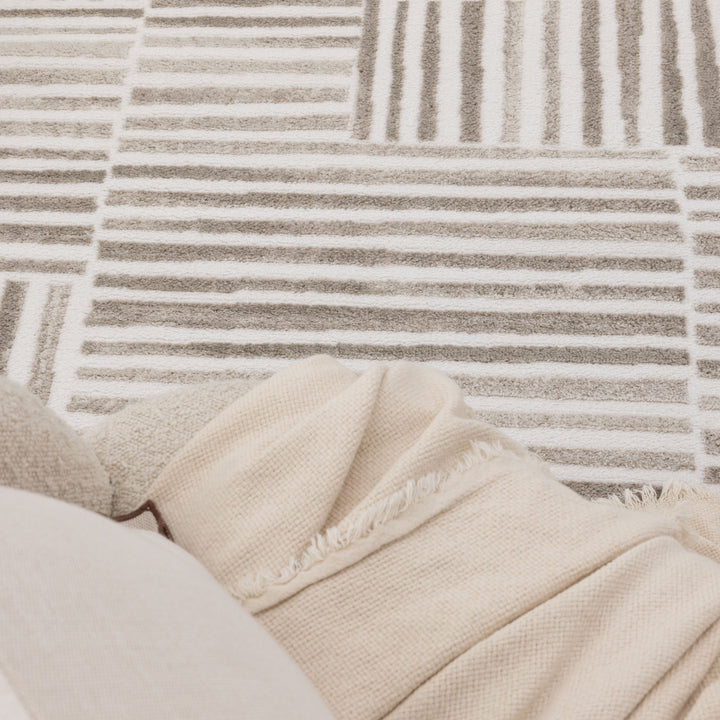 Wellington Geometric Lines Beige Rug - W003