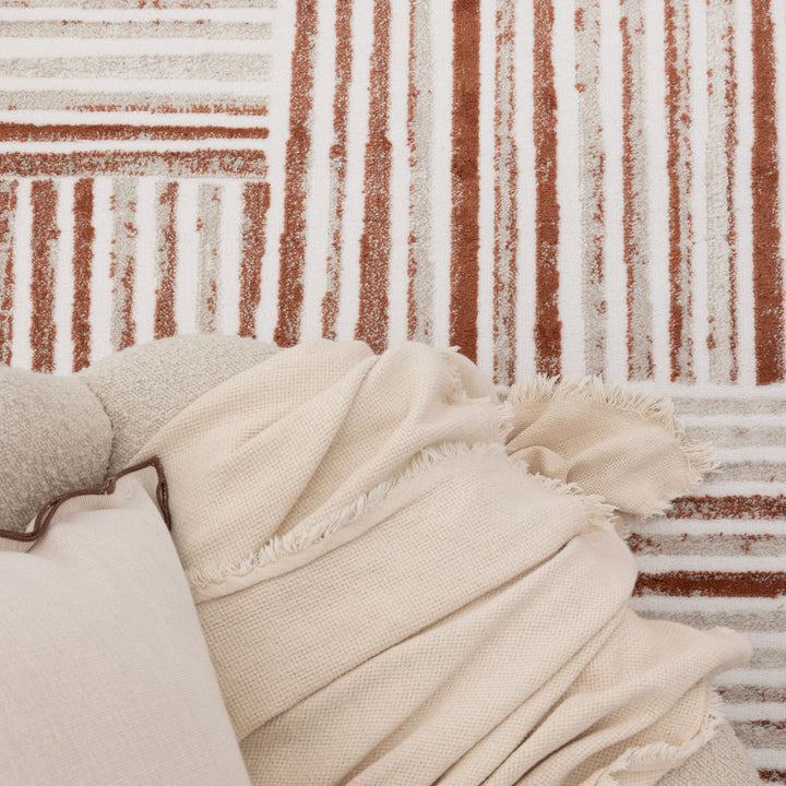 Wellington Geometric Lines Rust Rug - W004