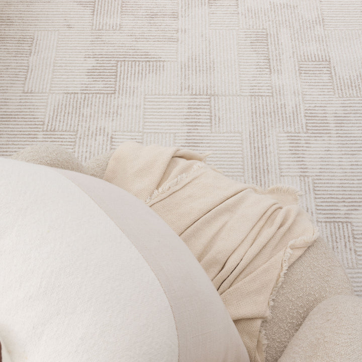 Wellington Distressed Shapes Beige Rug - W006