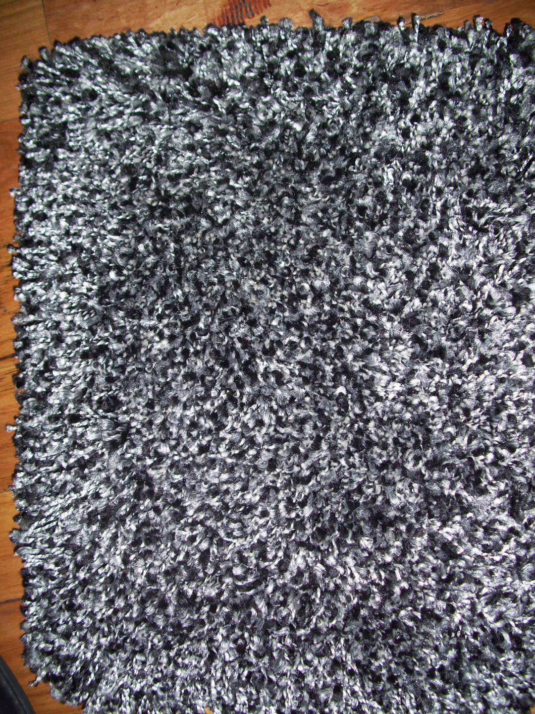 DELUXE SHAGGY 5533 90 BLACK