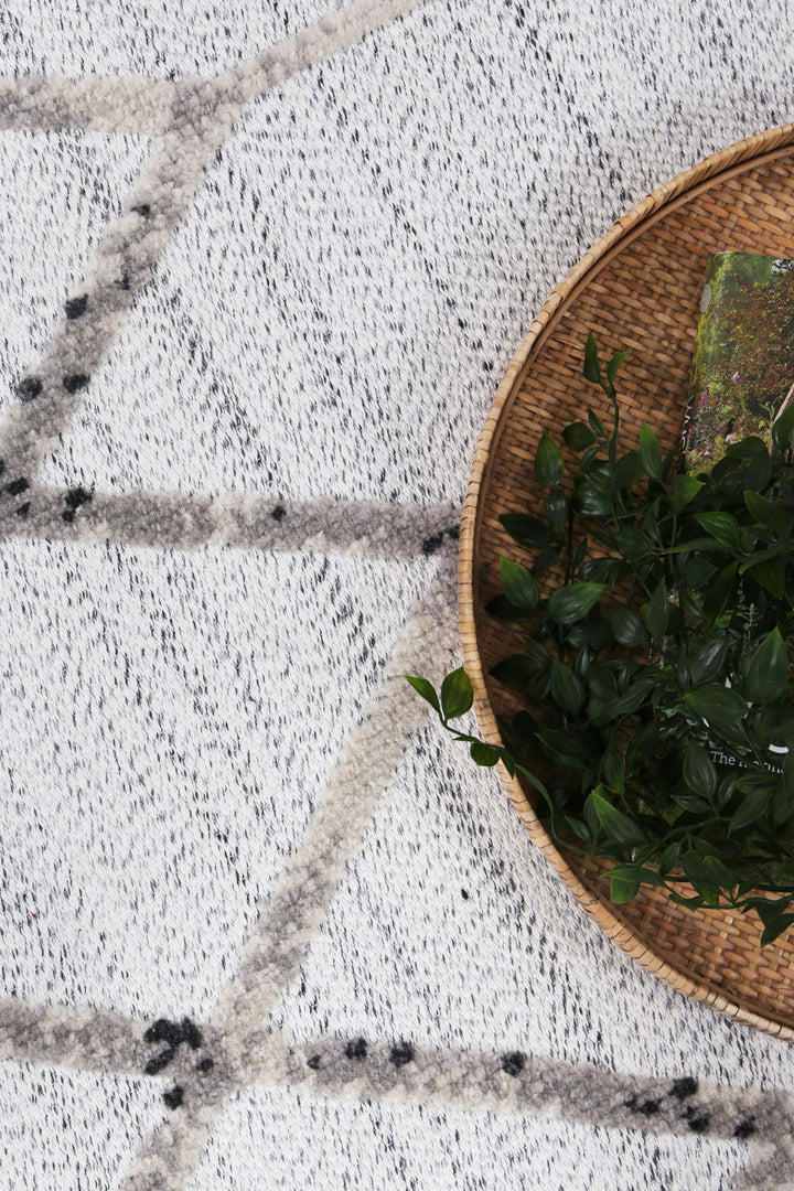 Ares Dorian Geometric Cream and Taupe Rug - 02