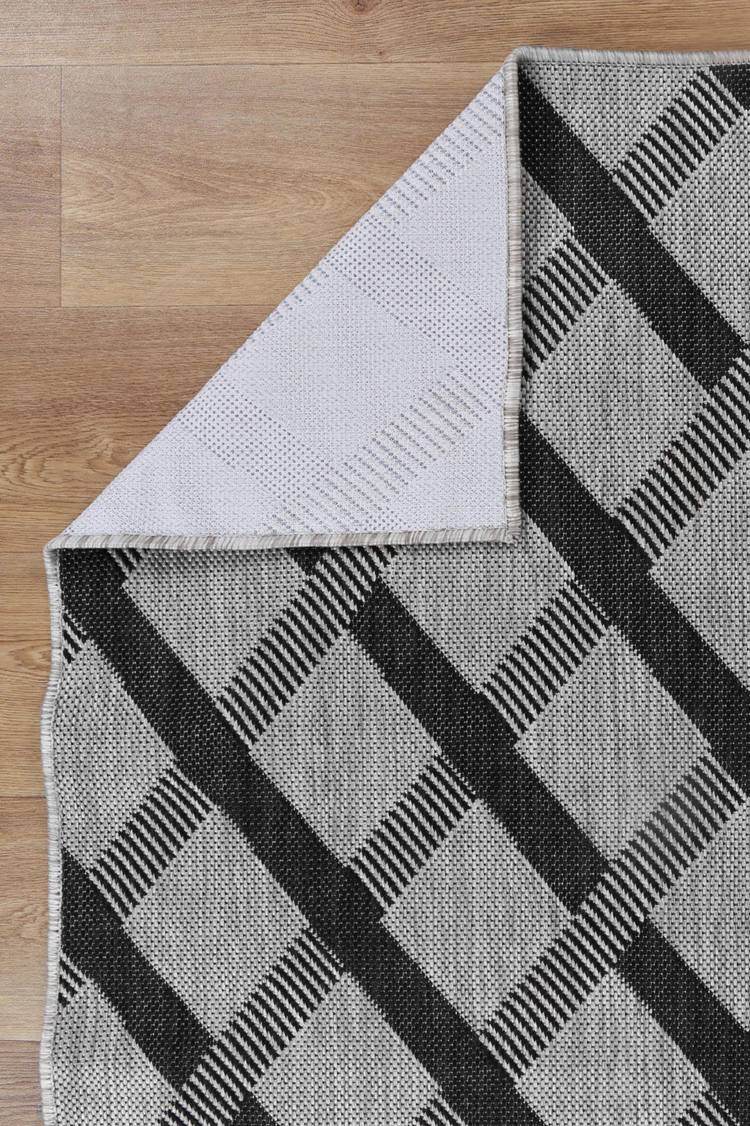 DUSK D18 L.GREY BLACK (11520A)