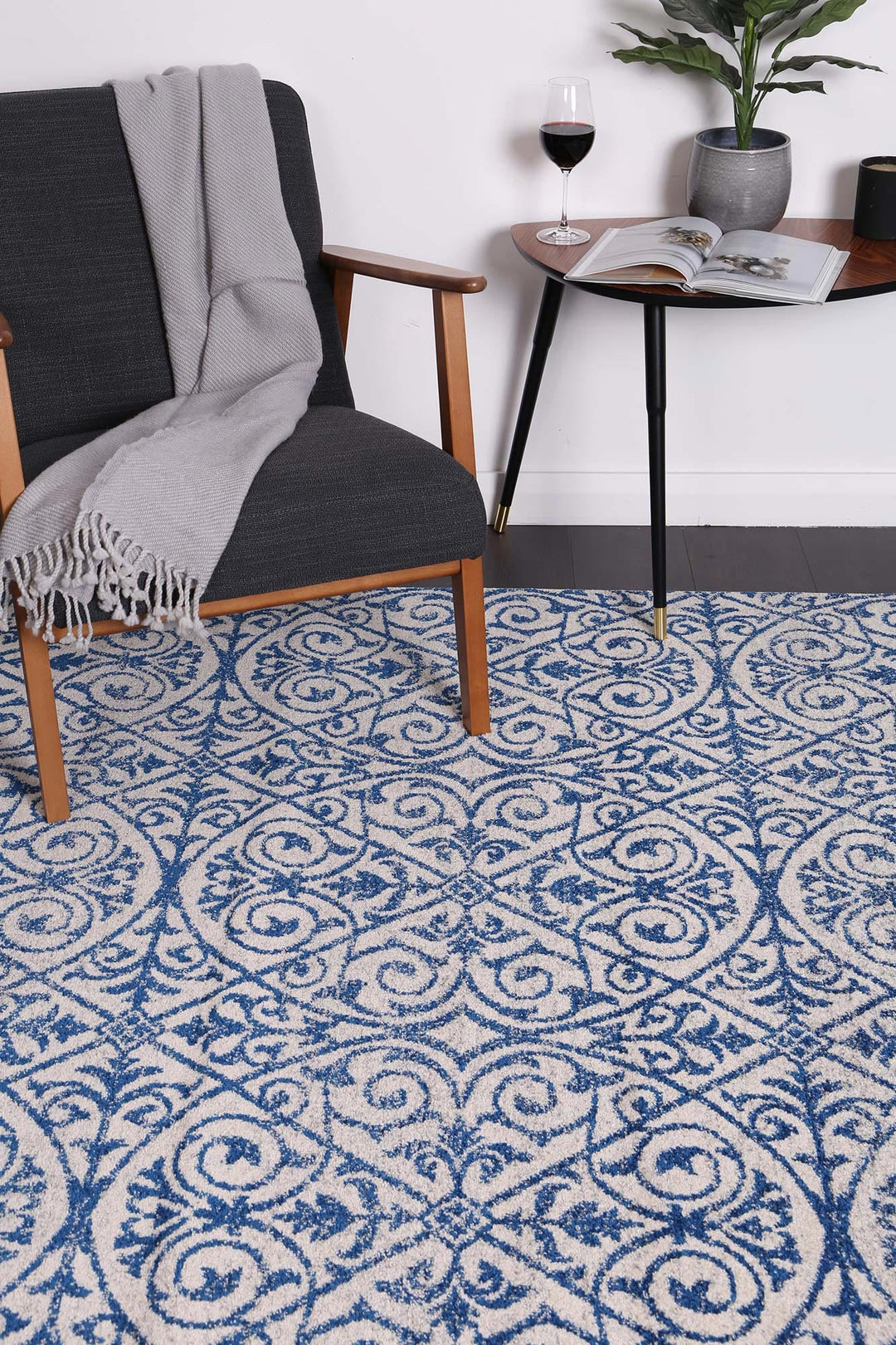 Delicate Katherine Blue & Ivory Rug -  DEL24