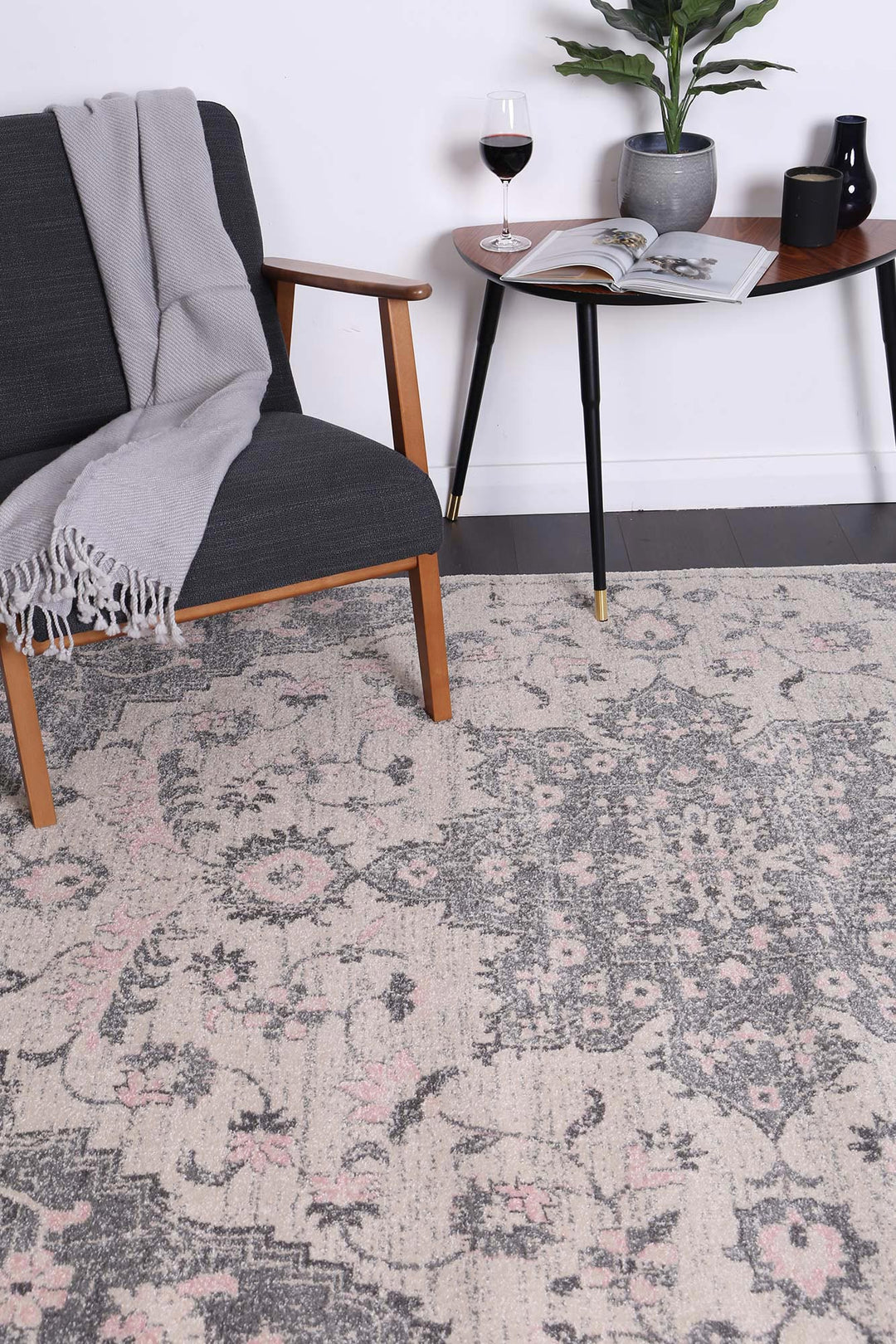 Delicate Madeleine Grey & Ivory Rug -  DEL25