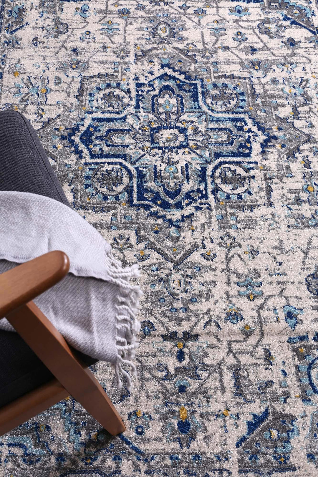 Delicate Montana Ivory & Blue Rug -  DEL26