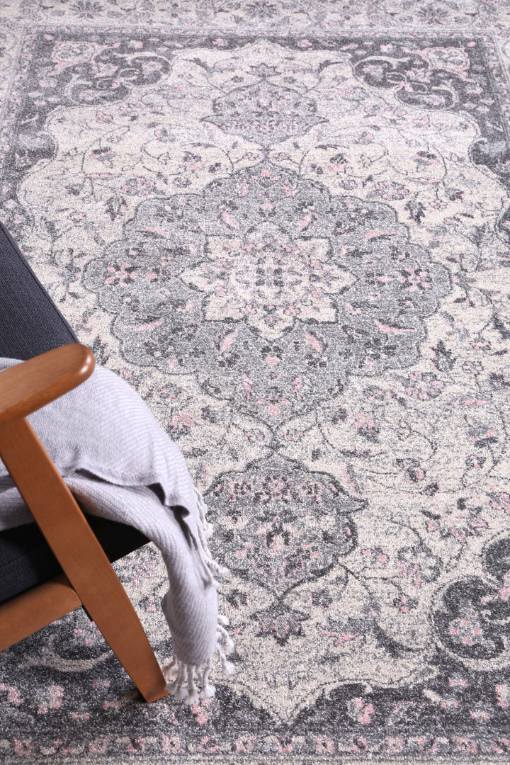 Delicate Traditional Grey Rug - DELI07