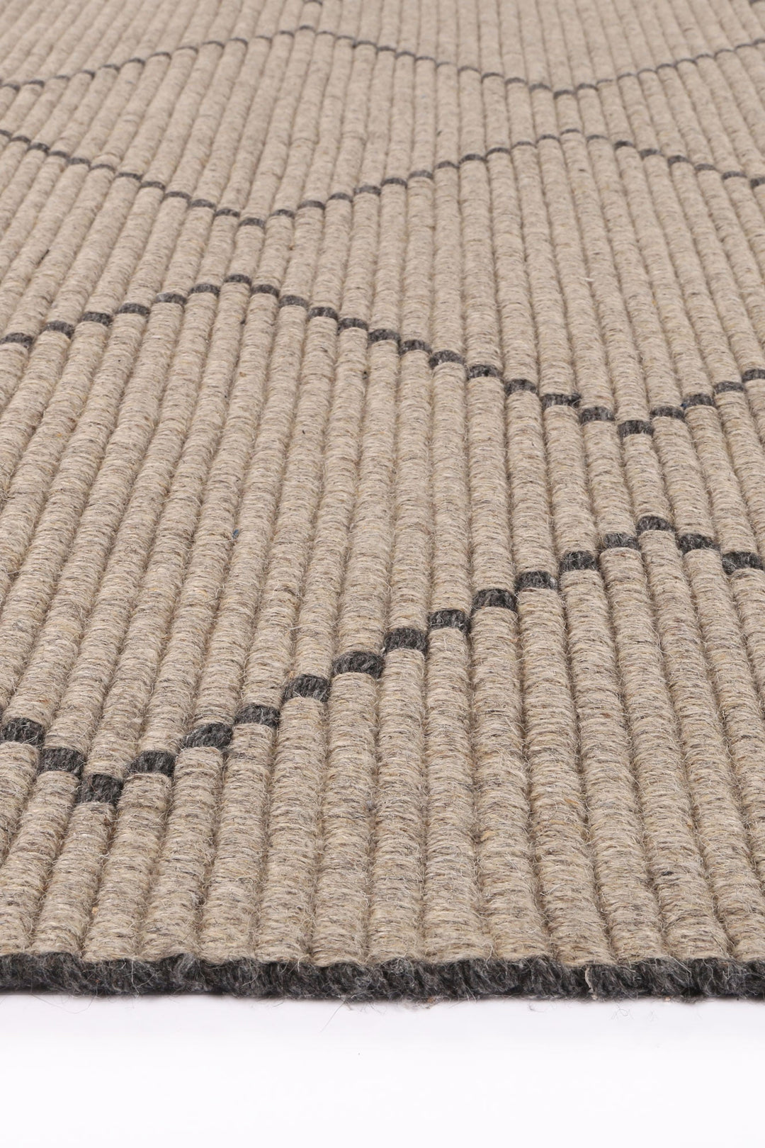 Goa Zig-Zag Wool Blend Ash Rug - D2ASH