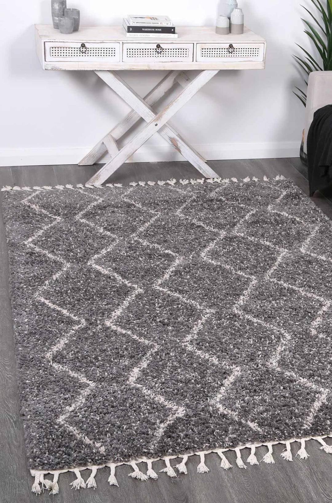 Kasbah Levi Fleck Tribal Grey Rug - 31530 095