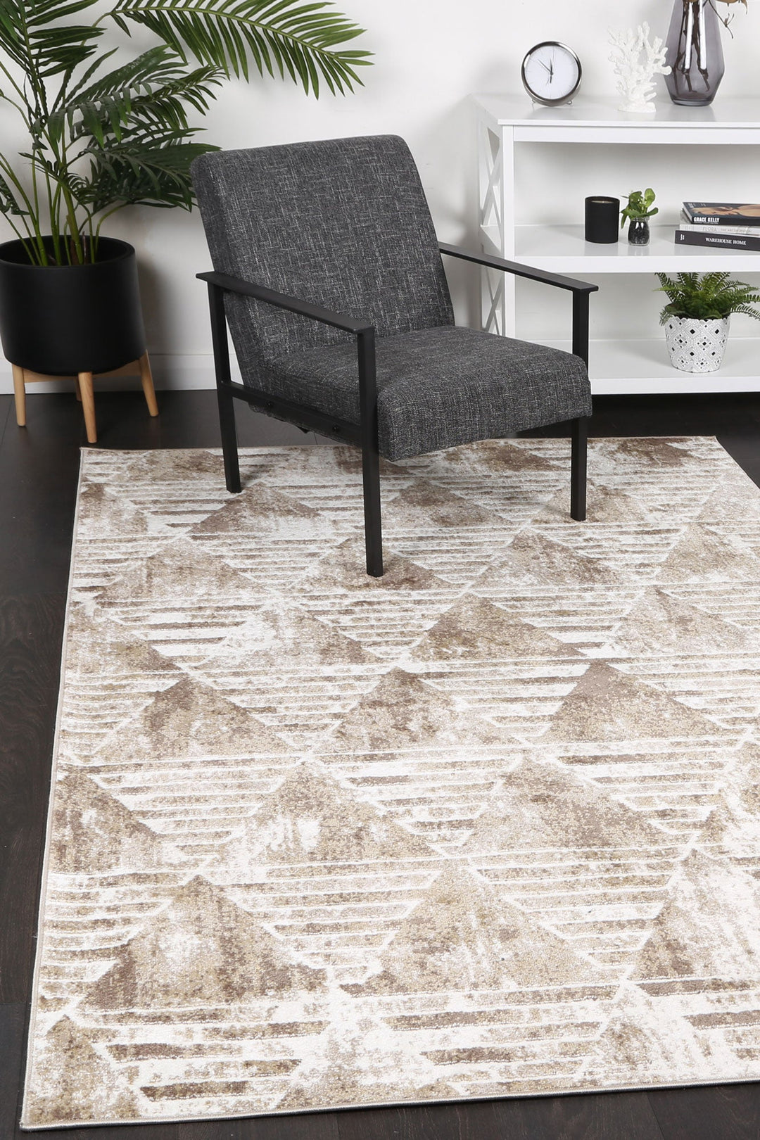 Kimberley Matrix Geometric Latte Rug - 4LATT