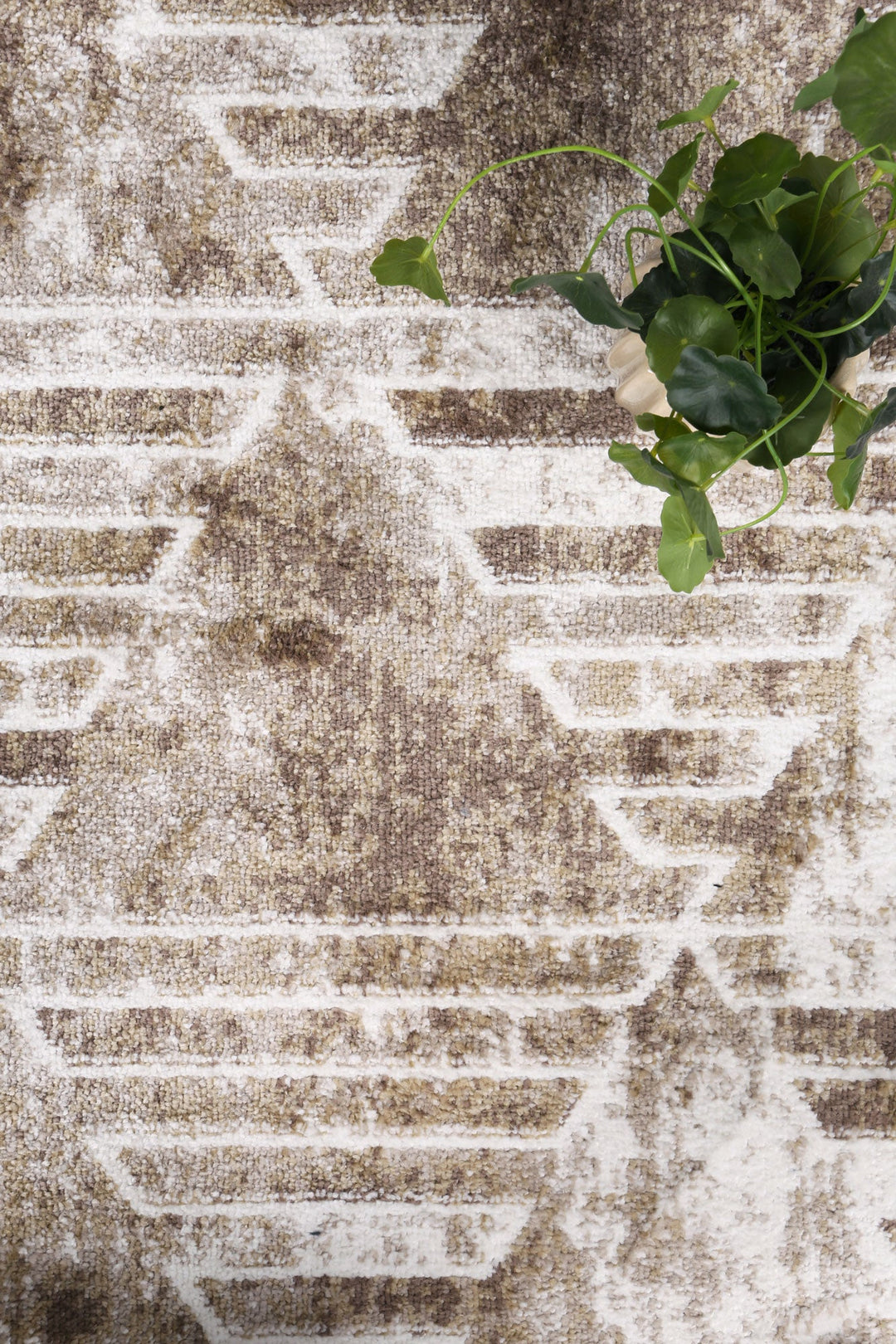 Kimberley Matrix Geometric Latte Rug - 4LATT