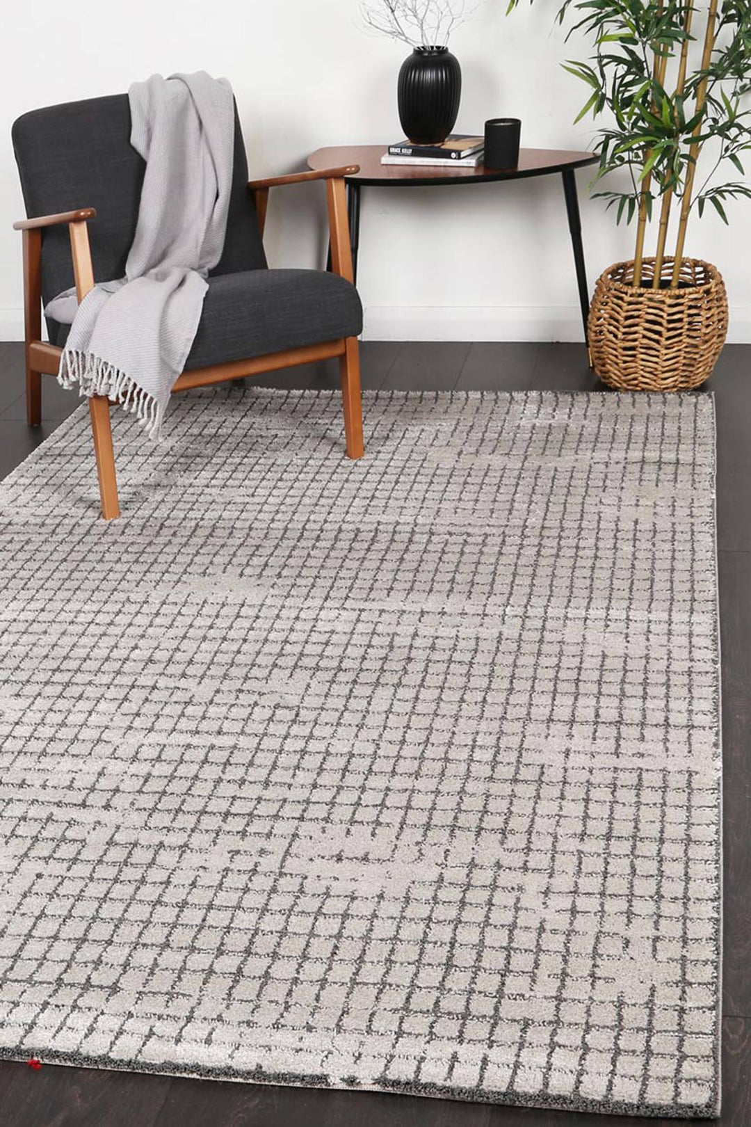 Legend Bacchus Geometric Grey Rug - 4GREY