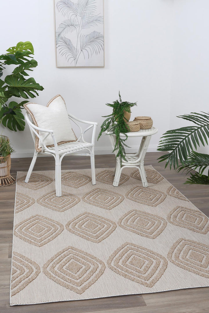 Maldives Modern Indoor/Outdoor Beige Rug