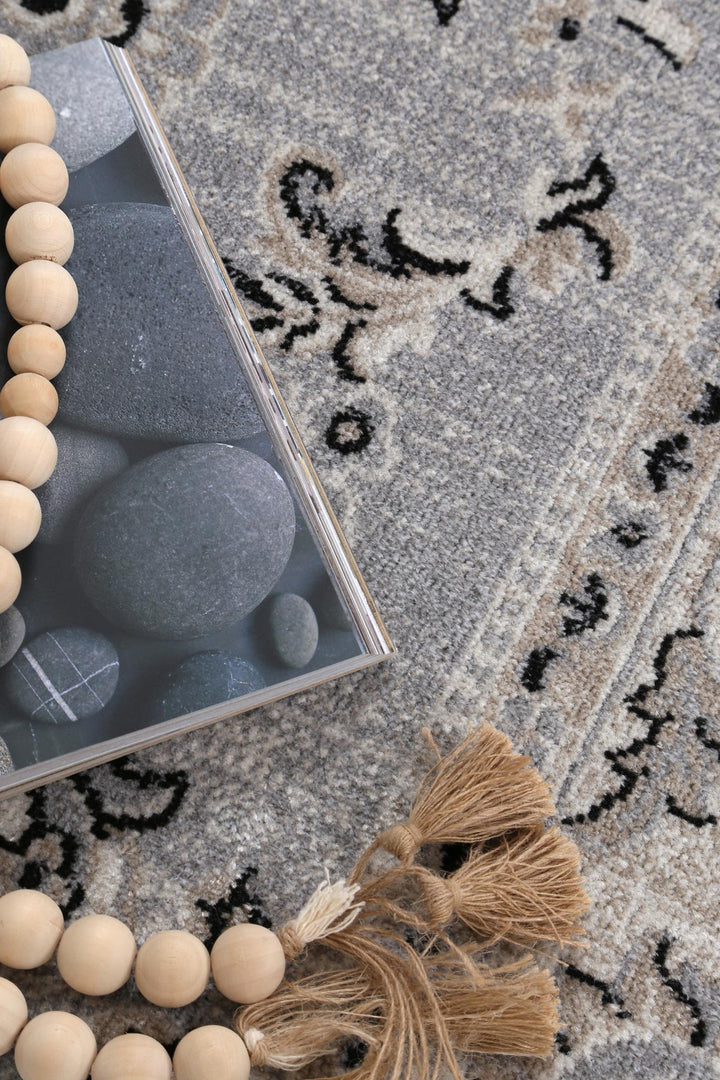Oporto Hamburg Grey Traditional Soft Rug - OPOR10