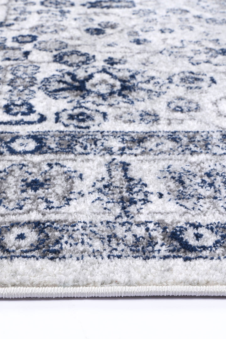 Provence Marseille Ivory & Blue Traditional Rug - 016