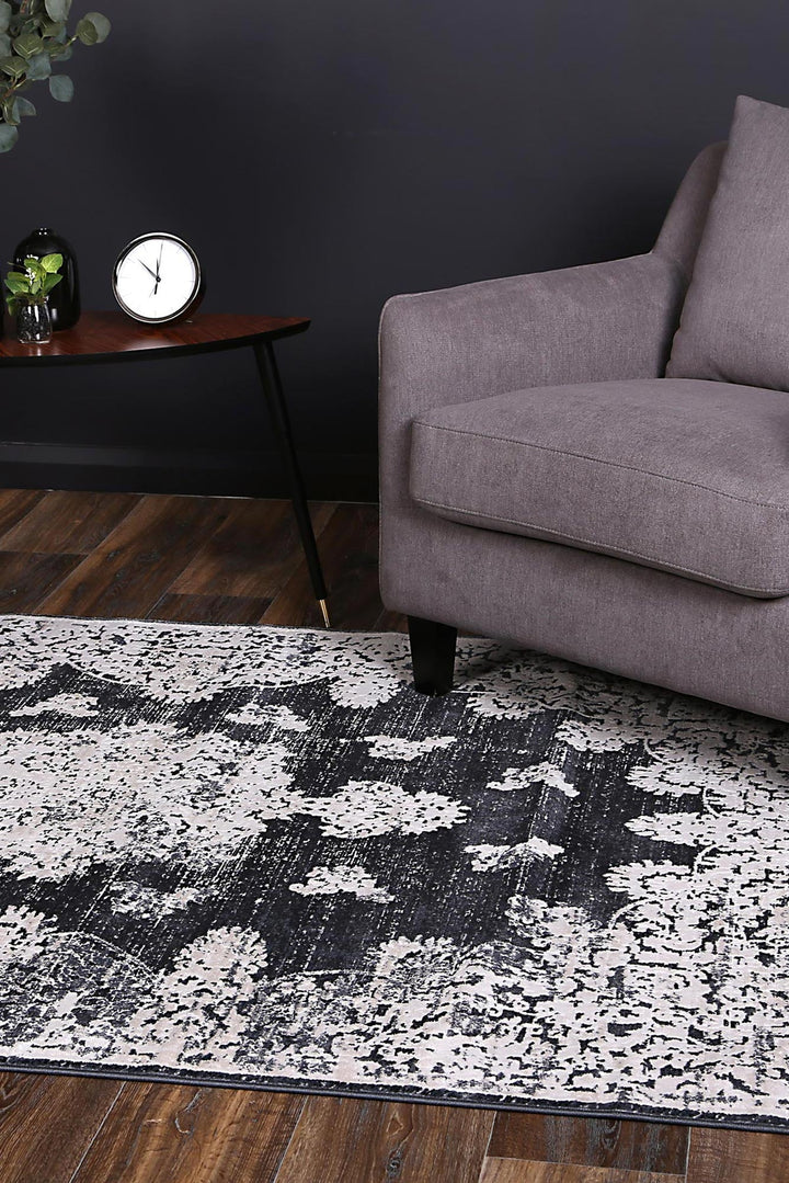 Rapsody Bizet Navy Transitional Rug - 02NAVY