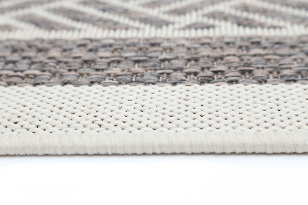 Sisalo Cream Geometric Ikat Bordered Rug - 1828/W71-E