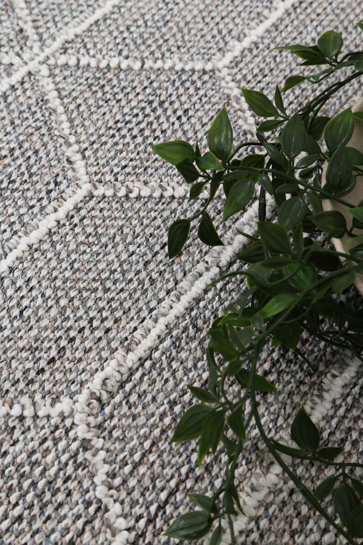 Vanuatu Totori Ash Geometric Flatweave Rug - 01