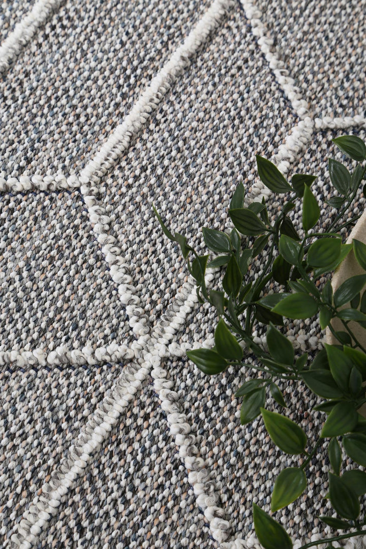 Vanuatu Sikua Grey Geometric Flatweave Rug - 02