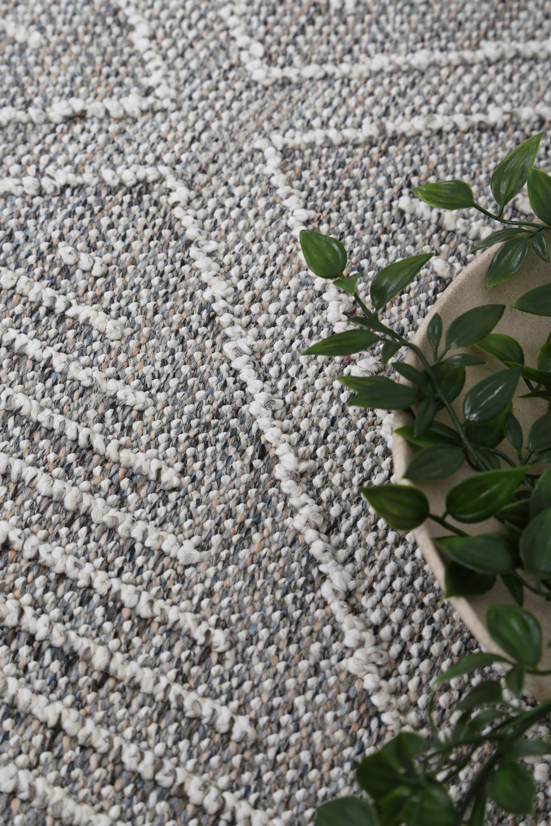 Vanuatu Vouza Grey Geometric Flatweave Rug - 05