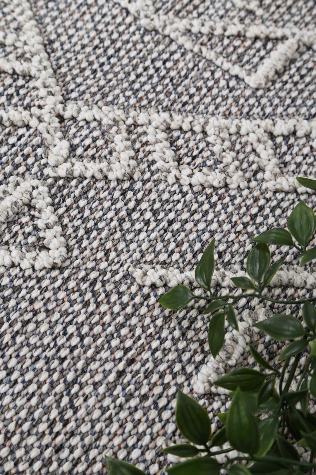 Vanuatu Kaua Ash Tribal Flatweave Rug - 14