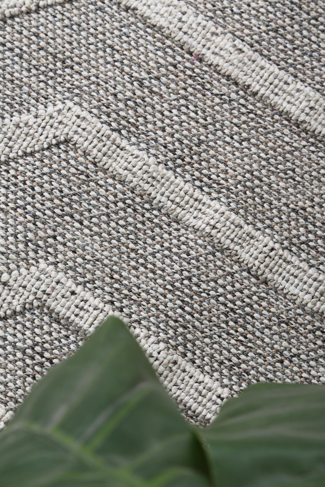 Vanuatu Suri Ash Geometric Flatweave Rug - 16