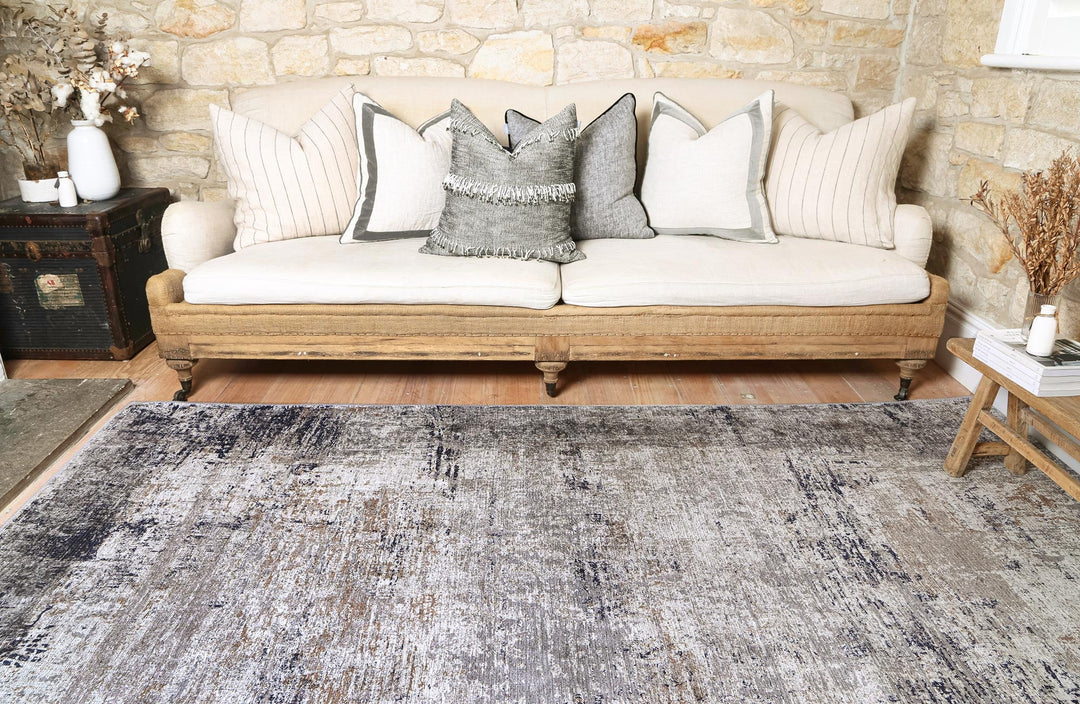 Vintage Crown Anne Echo Blue & Grey Distressed Vintage Rug
